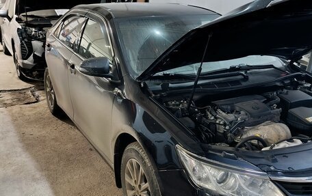 Toyota Camry, 2017 год, 1 300 000 рублей, 4 фотография