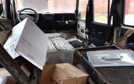 Land Rover Defender I, 1993 год, 860 000 рублей, 4 фотография