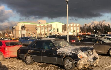 Mercedes-Benz E-Класс, 1993 год, 750 000 рублей, 4 фотография