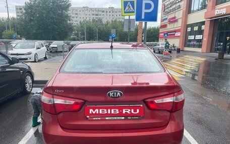KIA Rio III рестайлинг, 2014 год, 1 100 000 рублей, 2 фотография