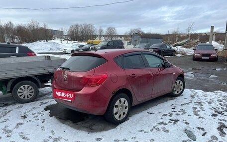 Opel Astra J, 2010 год, 400 000 рублей, 3 фотография
