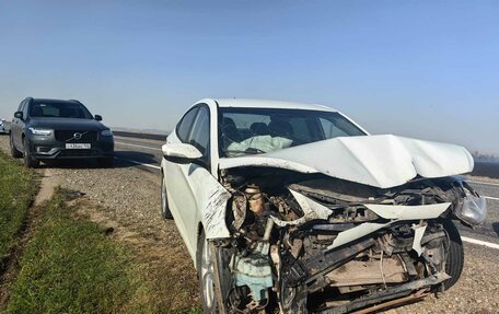 Hyundai Solaris II рестайлинг, 2011 год, 300 000 рублей, 2 фотография