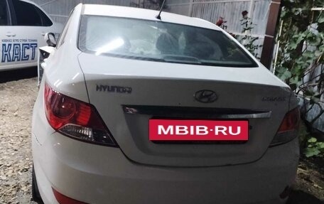 Hyundai Solaris II рестайлинг, 2011 год, 300 000 рублей, 4 фотография