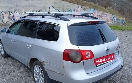 Volkswagen Passat B6, 2007 год, 390 000 рублей, 4 фотография