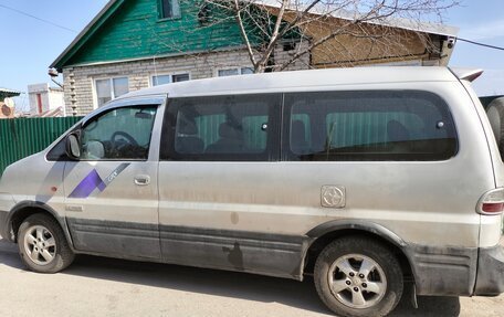 Hyundai Starex I рестайлинг, 2006 год, 400 000 рублей, 3 фотография