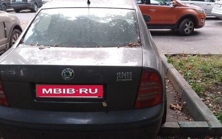 Skoda Superb III рестайлинг, 2005 год, 300 000 рублей, 3 фотография