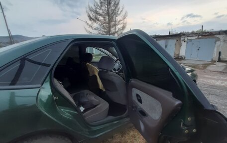 Renault Laguna II, 1994 год, 80 000 рублей, 7 фотография