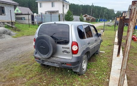 Chevrolet Niva I рестайлинг, 2013 год, 185 172 рублей, 4 фотография