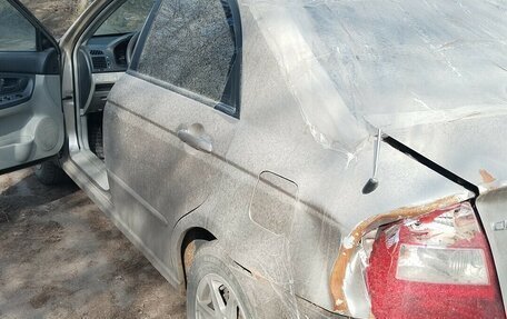 KIA Cerato I, 2005 год, 120 000 рублей, 3 фотография