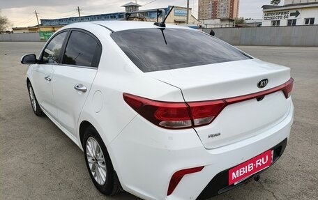 KIA Rio IV, 2018 год, 1 250 000 рублей, 6 фотография