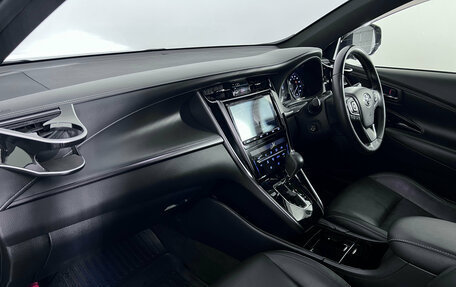 Toyota Harrier, 2019 год, 2 640 000 рублей, 11 фотография