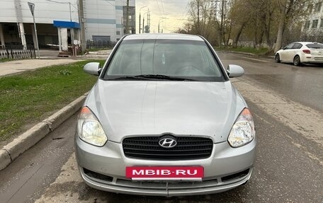 Hyundai Verna II, 2006 год, 287 000 рублей, 3 фотография