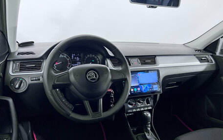 Skoda Rapid I, 2018 год, 1 245 000 рублей, 10 фотография