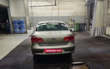 Volkswagen Passat B7, 2012 год, 1 300 000 рублей, 2 фотография