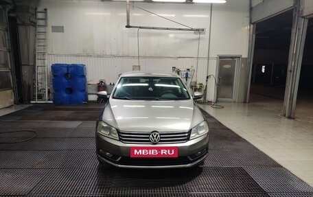 Volkswagen Passat B7, 2012 год, 1 300 000 рублей, 5 фотография