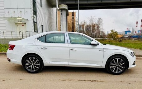 Skoda Superb III рестайлинг, 2023 год, 2 790 000 рублей, 4 фотография