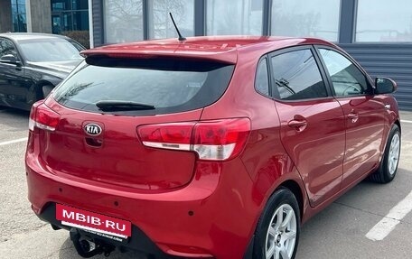 KIA Rio III рестайлинг, 2015 год, 930 000 рублей, 2 фотография