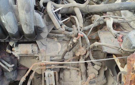 Pontiac Vibe II, 2005 год, 250 000 рублей, 14 фотография