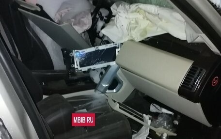 Land Rover Range Rover IV рестайлинг, 2013 год, 650 000 рублей, 10 фотография