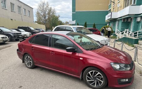 Volkswagen Polo VI (EU Market), 2011 год, 325 000 рублей, 4 фотография
