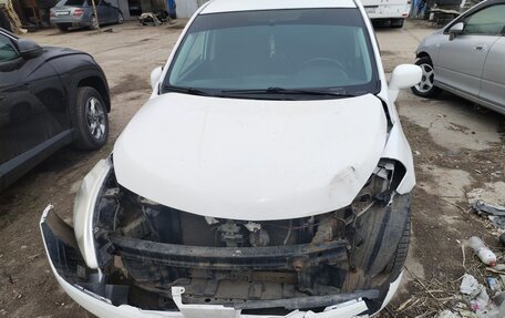 Nissan Tiida, 2012 год, 260 000 рублей, 2 фотография