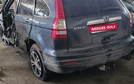 Honda CR-V III рестайлинг, 2010 год, 400 000 рублей, 2 фотография