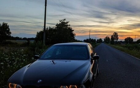 BMW 5 серия, 2002 год, 330 000 рублей, 2 фотография