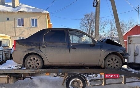 Renault Logan I, 2013 год, 230 000 рублей, 3 фотография