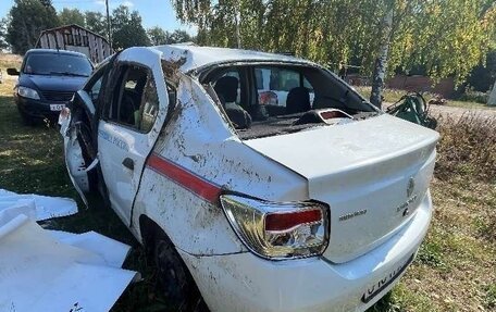 Renault Logan II, 2017 год, 90 000 рублей, 10 фотография