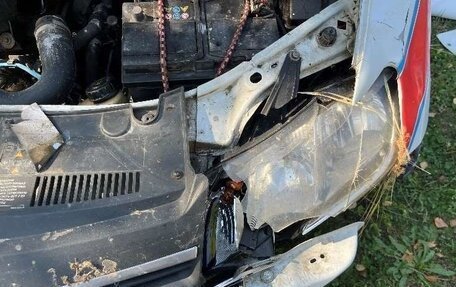 Renault Logan II, 2017 год, 90 000 рублей, 12 фотография