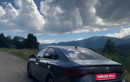 Volkswagen Jetta VII, 2018 год, 1 000 000 рублей, 2 фотография