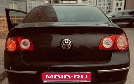 Volkswagen Passat B6, 2006 год, 300 000 рублей, 2 фотография
