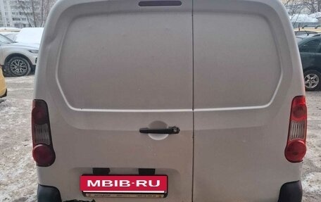 Peugeot Partner II рестайлинг 2, 2010 год, 560 000 рублей, 3 фотография