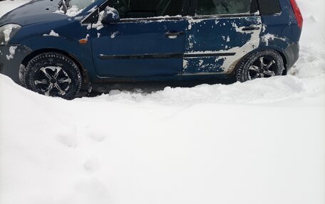 Ford Fiesta, 2007 год, 200 000 рублей, 5 фотография