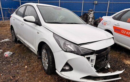 Hyundai Solaris II рестайлинг, 2020 год, 850 000 рублей, 4 фотография