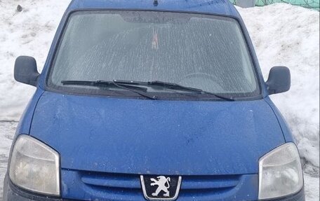 Peugeot Partner II рестайлинг 2, 2010 год, 235 000 рублей, 3 фотография