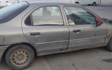 Ford Mondeo I, 1993 год, 30 000 рублей, 3 фотография