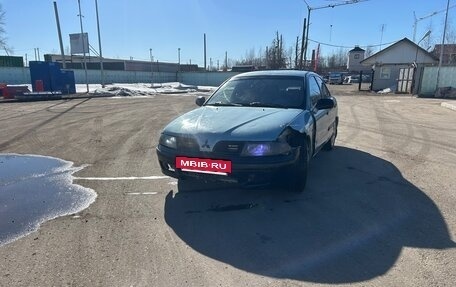 Mitsubishi Carisma I, 2002 год, 130 000 рублей, 2 фотография