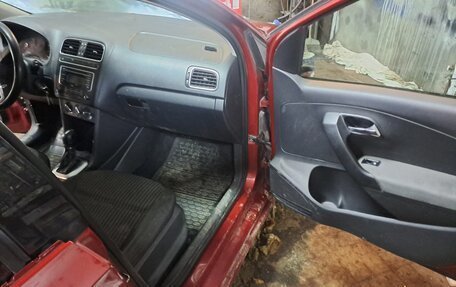 Volkswagen Polo VI (EU Market), 2011 год, 300 000 рублей, 5 фотография