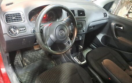 Volkswagen Polo VI (EU Market), 2011 год, 300 000 рублей, 6 фотография