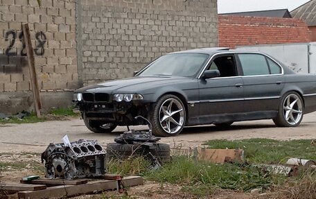 BMW 7 серия, 2000 год, 350 000 рублей, 1 фотография