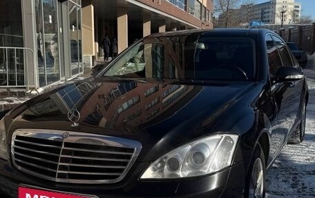 Mercedes-Benz S-Класс, 2006 год, 1 000 000 рублей, 1 фотография