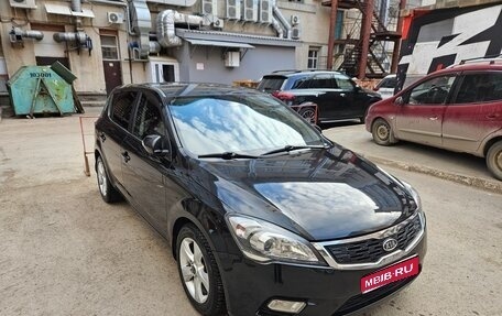 KIA cee'd I рестайлинг, 2011 год, 680 000 рублей, 1 фотография