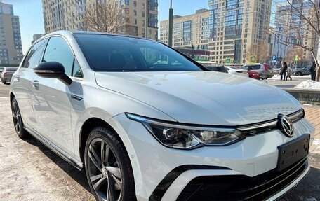 Volkswagen Golf VIII, 2023 год, 2 000 000 рублей, 3 фотография