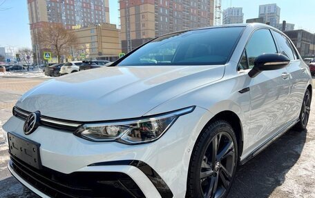 Volkswagen Golf VIII, 2023 год, 2 000 000 рублей, 4 фотография