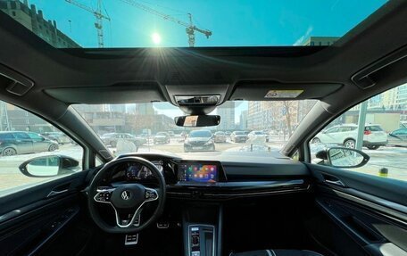 Volkswagen Golf VIII, 2023 год, 2 000 000 рублей, 9 фотография