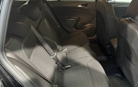 Opel Astra K, 2018 год, 1 399 800 рублей, 4 фотография