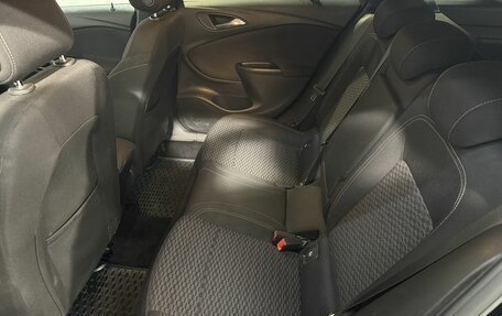 Opel Astra K, 2018 год, 1 399 800 рублей, 6 фотография