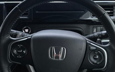 Honda Stepwgn IV, 2015 год, 1 790 000 рублей, 18 фотография