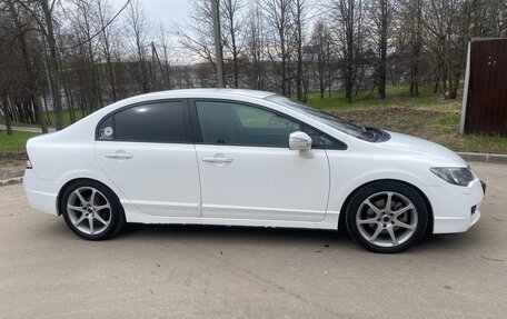 Honda Civic VIII, 2010 год, 1 050 000 рублей, 2 фотография